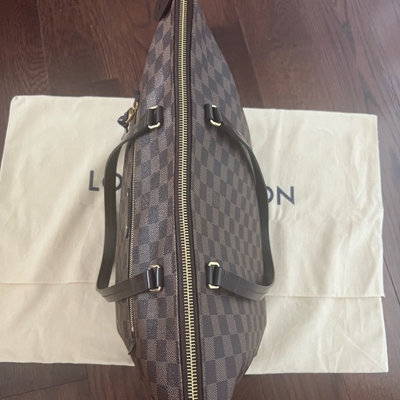 SOLD Authentic Louis Vuitton Iena MM - Picture 13 of 13